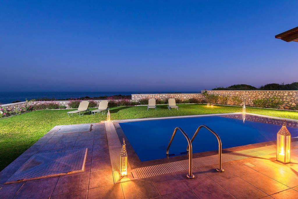 Olga Luxury Beach Front Villas Lakhaniá Exteriör bild