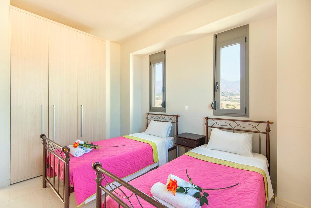 Olga Luxury Beach Front Villas Lakhaniá Exteriör bild
